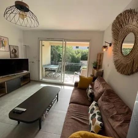 Casa Rama St Tropez Апартаменты *