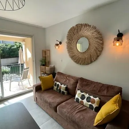 Апартаменты Casa Rama St Tropez *